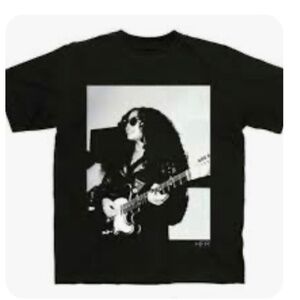 H.E.R. Graphic Tee Sunglasses Guitar Black T-Shirt Women’s Large